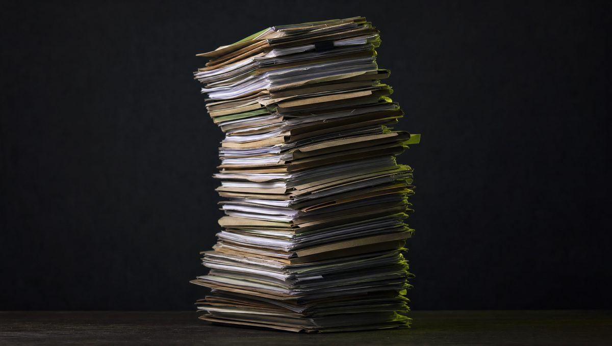 Hoher Stapel Papierakten